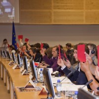 2012-pep-meeting-eu-commission-red-card-1kopie